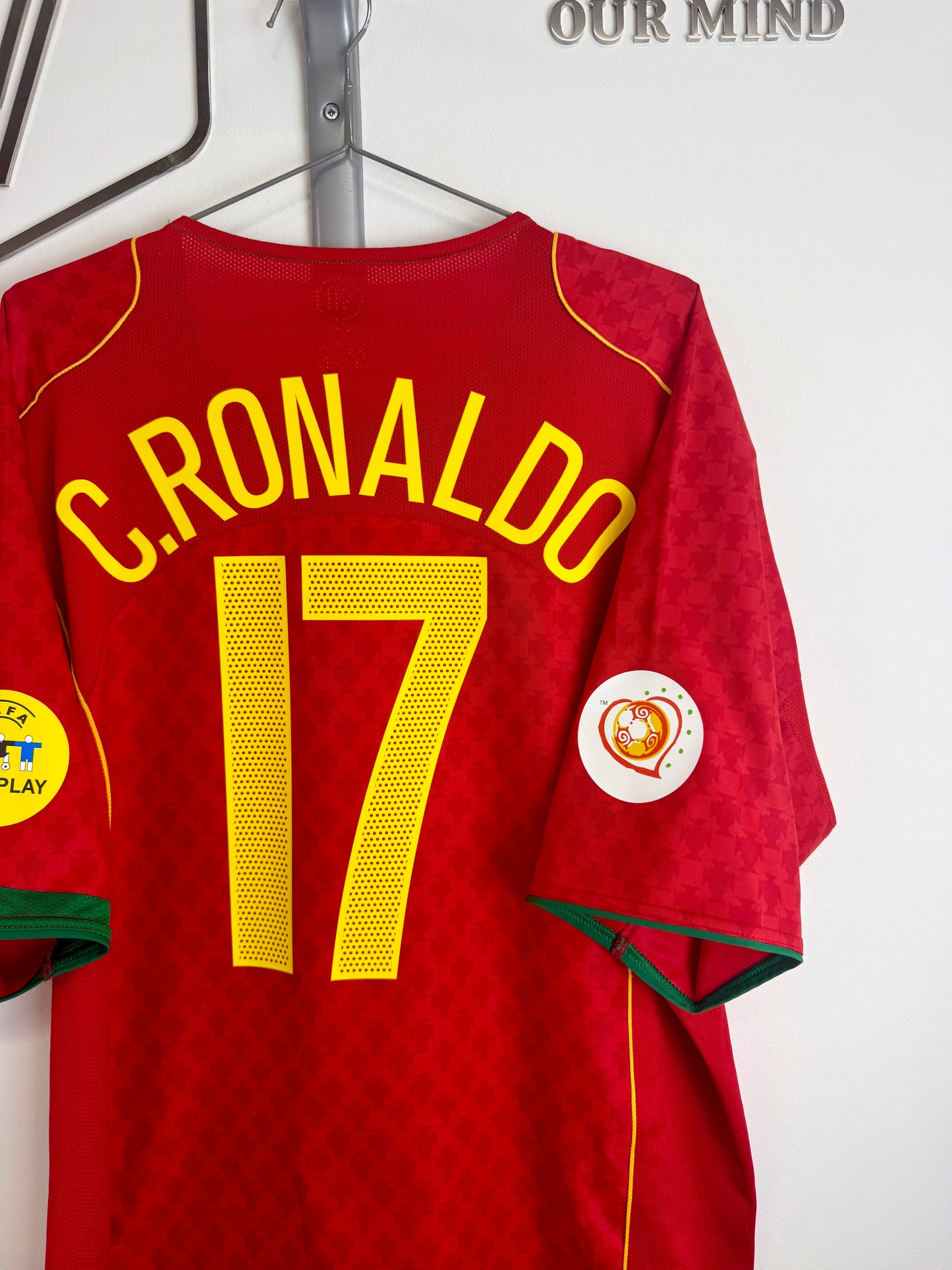 2004 - Portugal - Ronaldo (Final)