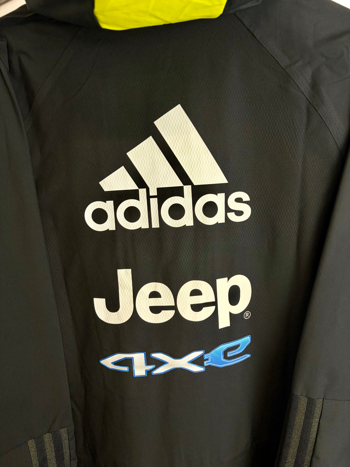 2021/2022 - Juventus - Jacket - Stock Pro