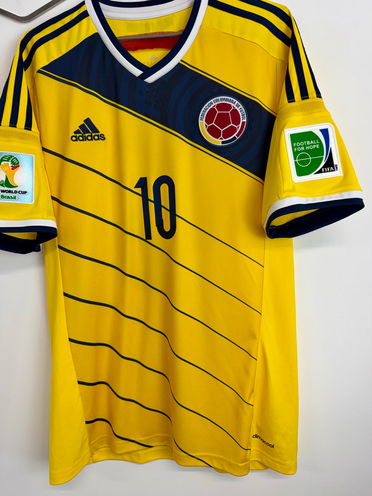 2014 - Colombie - James - (M)