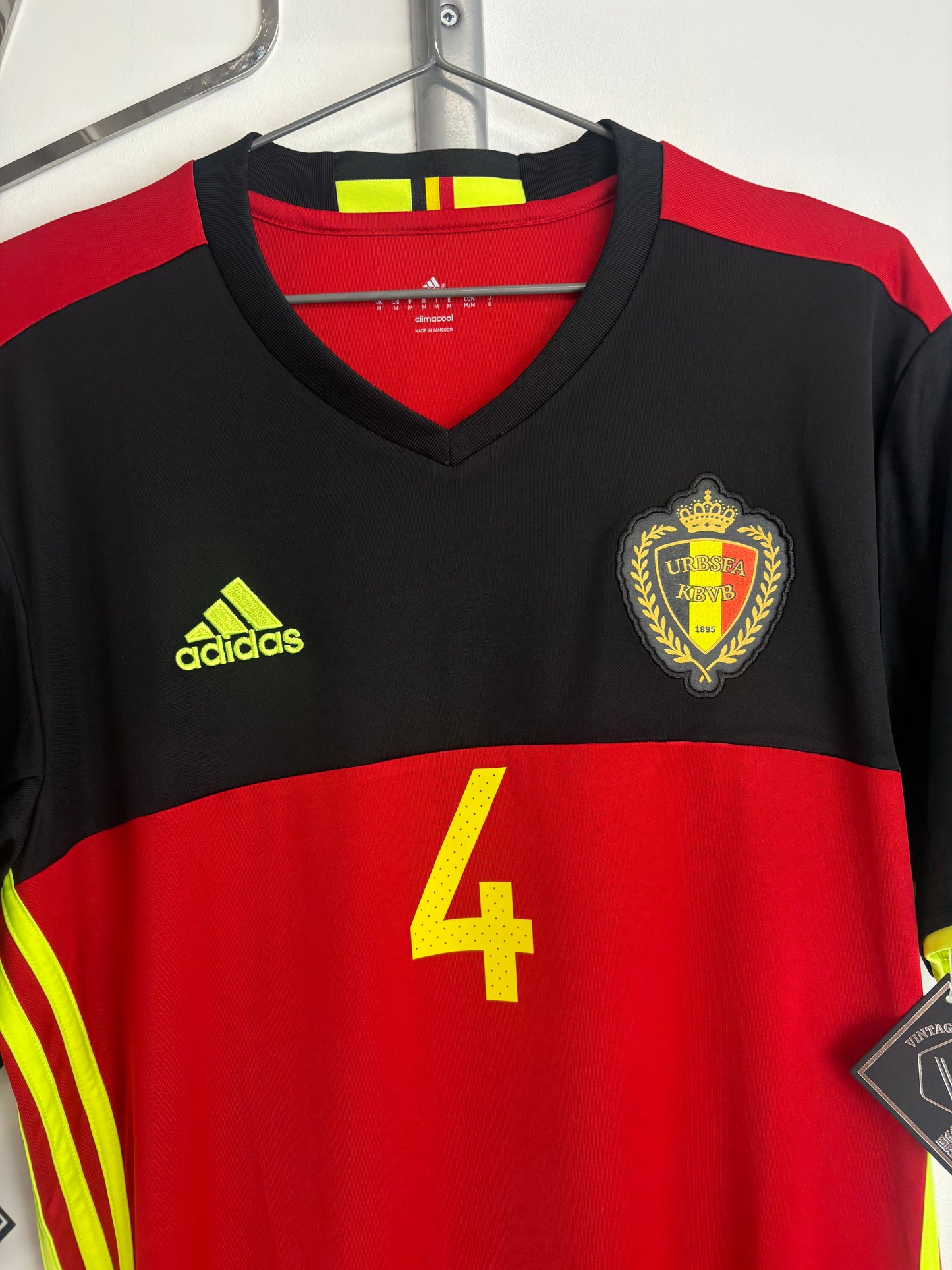 2016 - Belgique - Nainggolan (M)