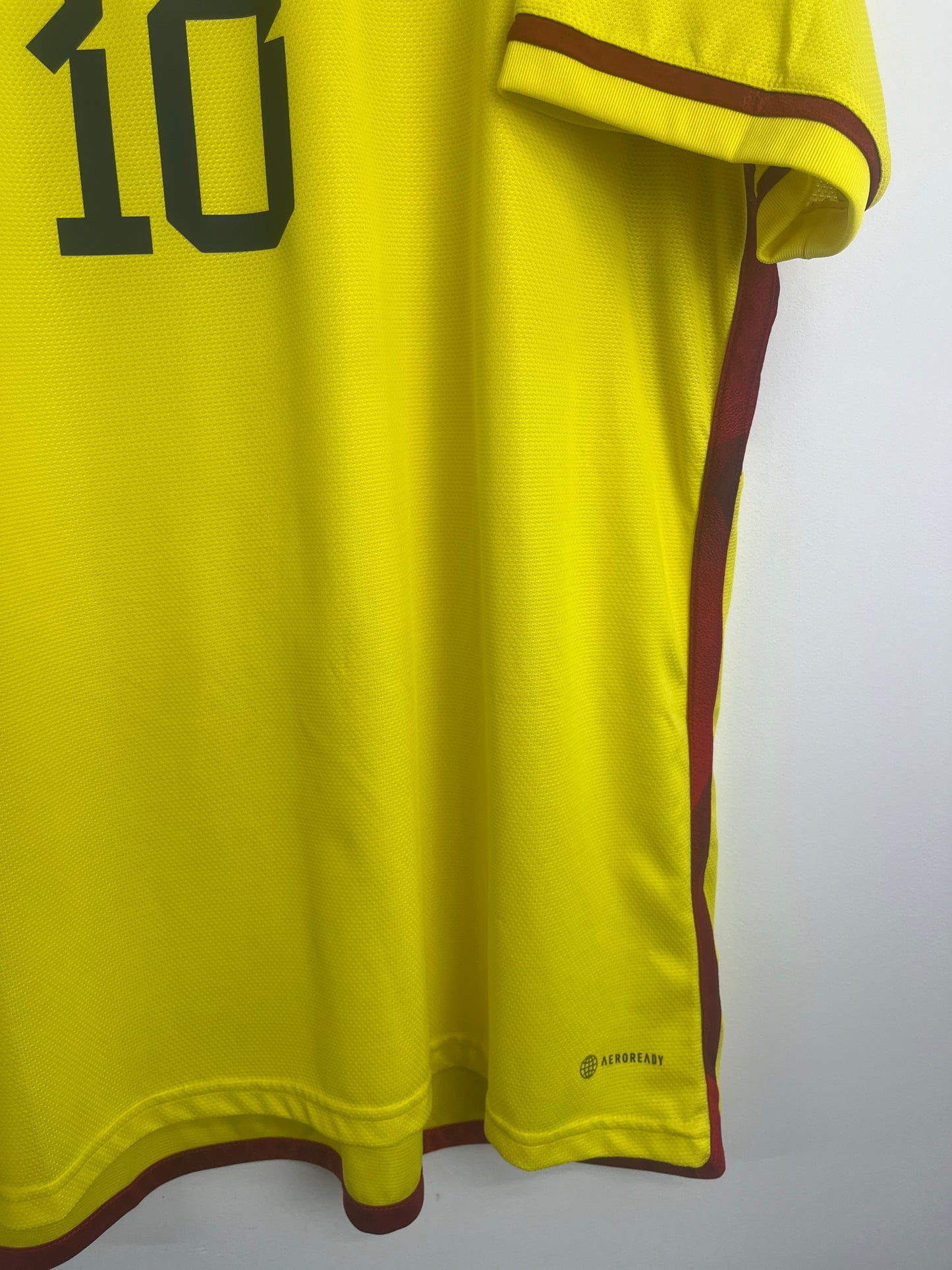 2022 - Colombia - James (2XL)