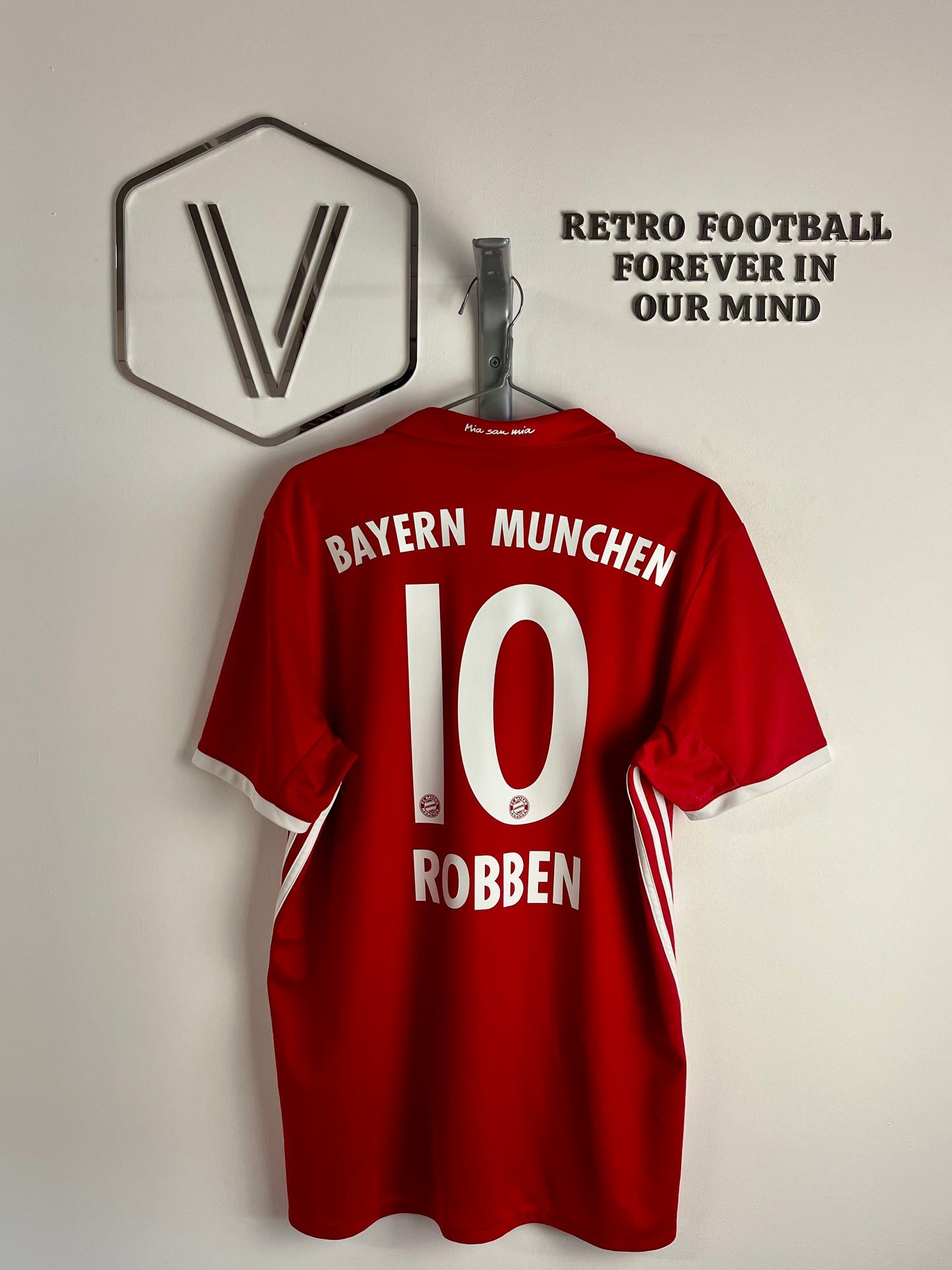 2016/2017 - Bayern Munich - Robben