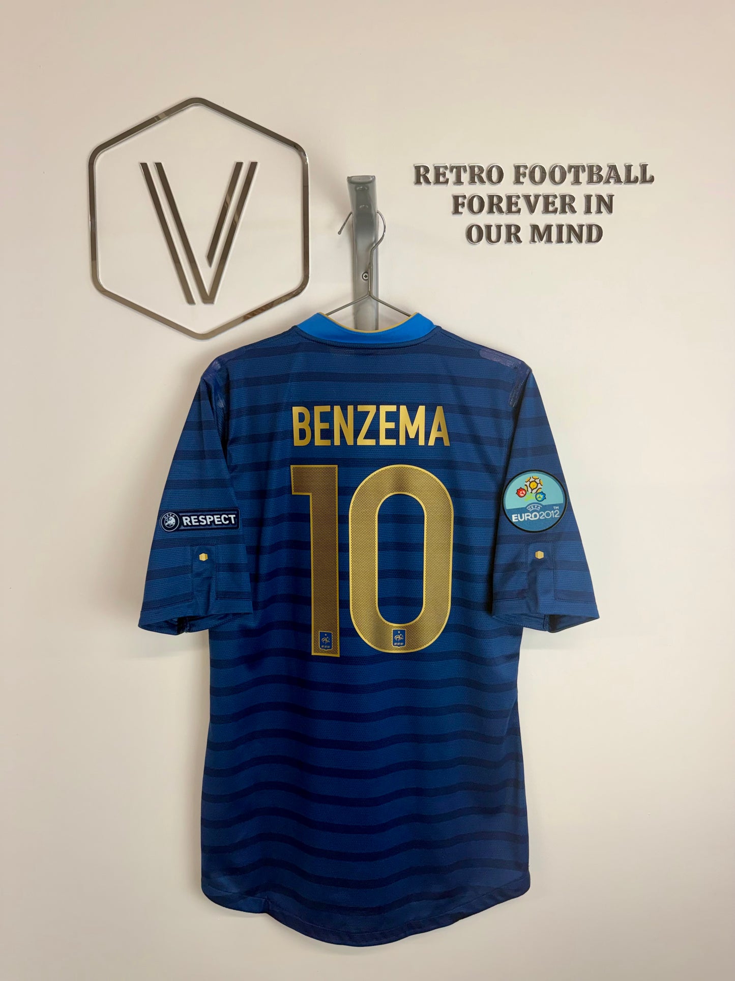 2012 - France - Benzema - stock pro (L)