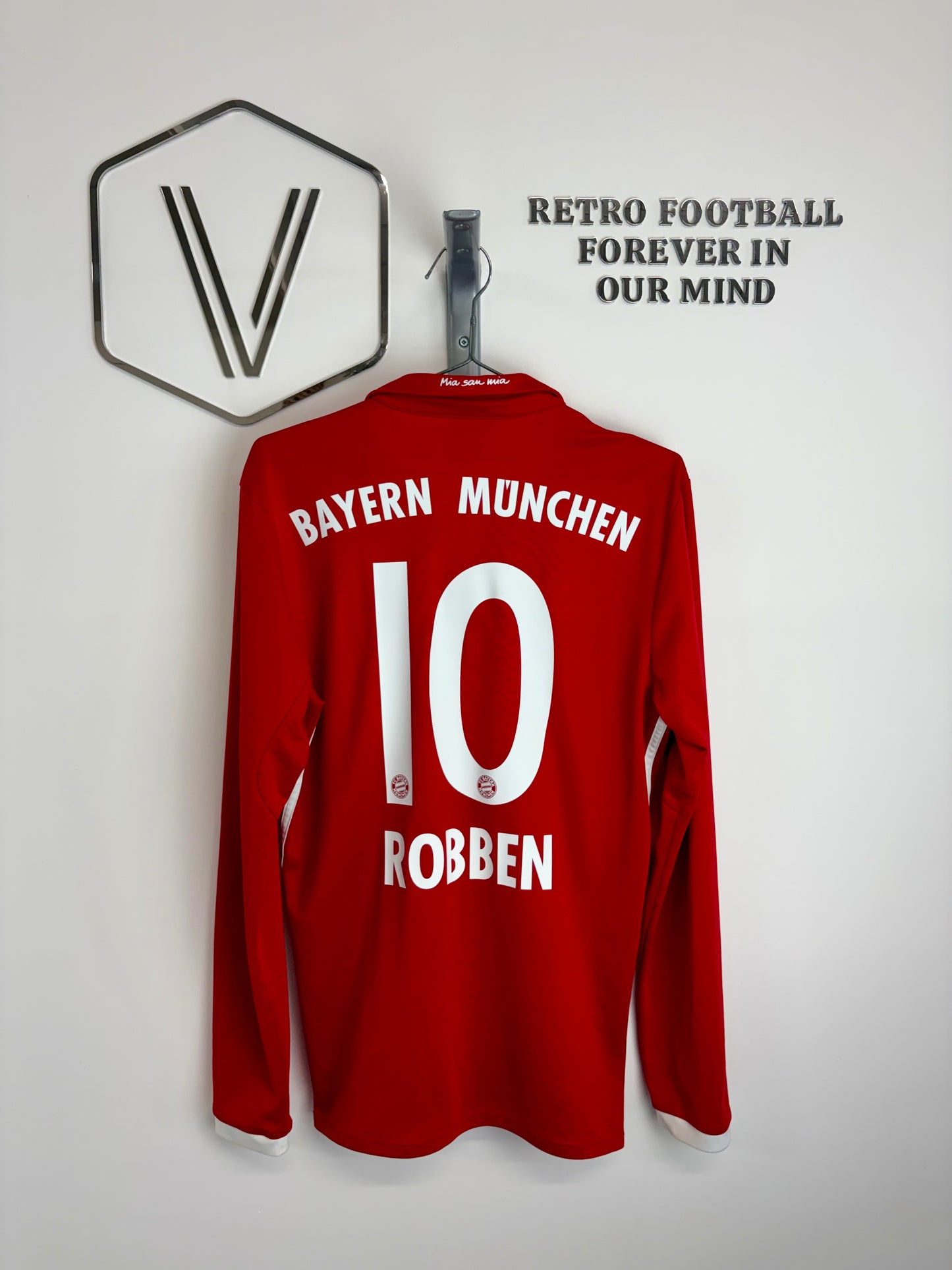 2016/2017 - Bayern Munich - Robben