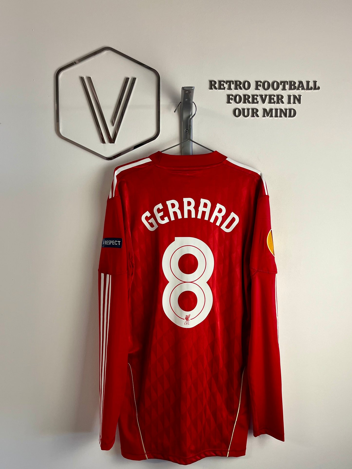 2010/2011 - Liverpool - Gerrard - Stock pro