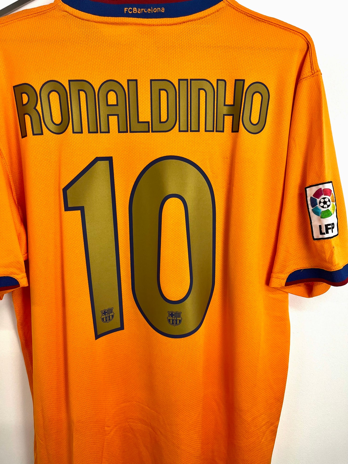 2006/2007 - FC Barcelone - Ronaldinho (L)