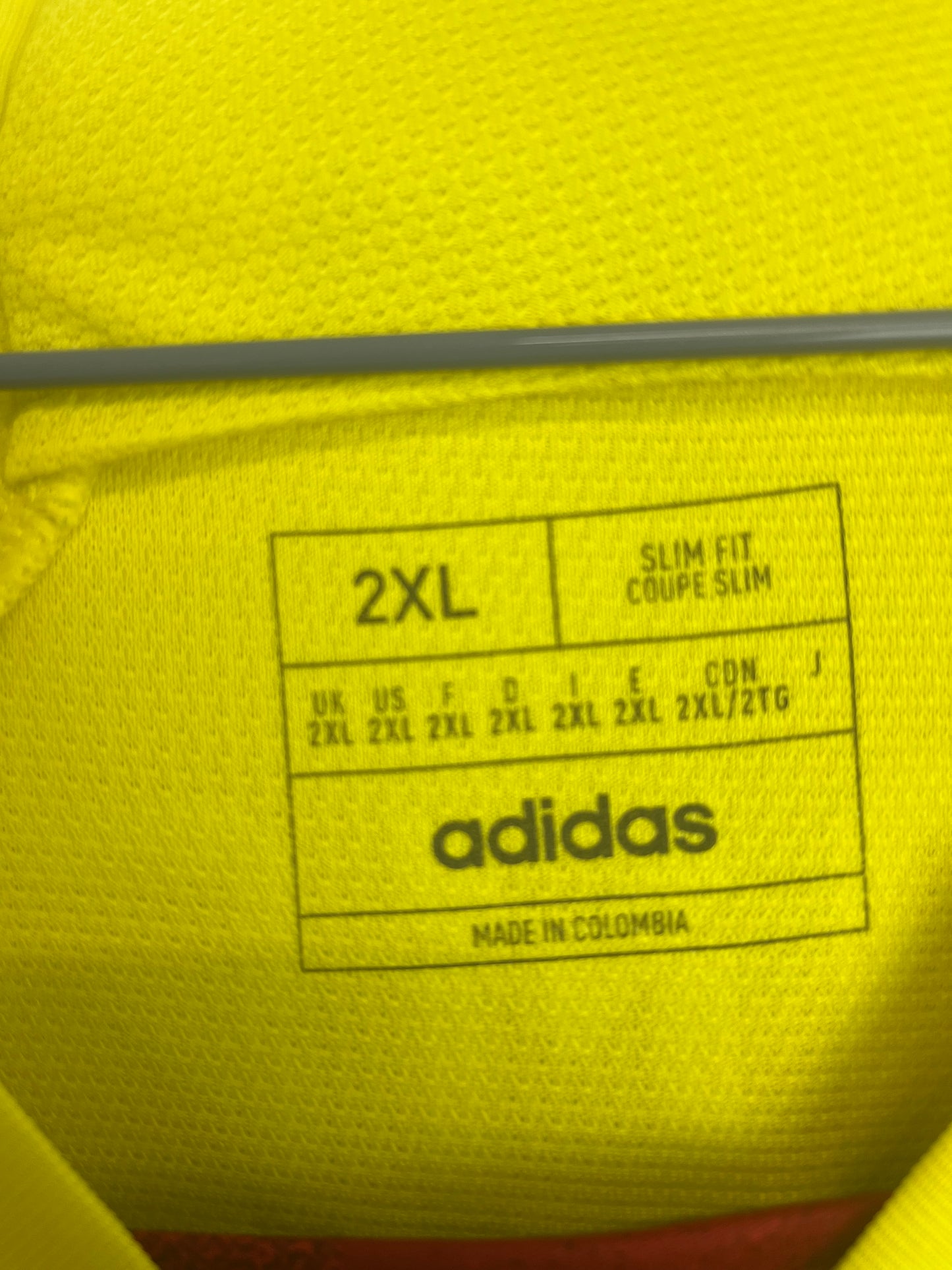 2022 - Colombia - James (2XL)
