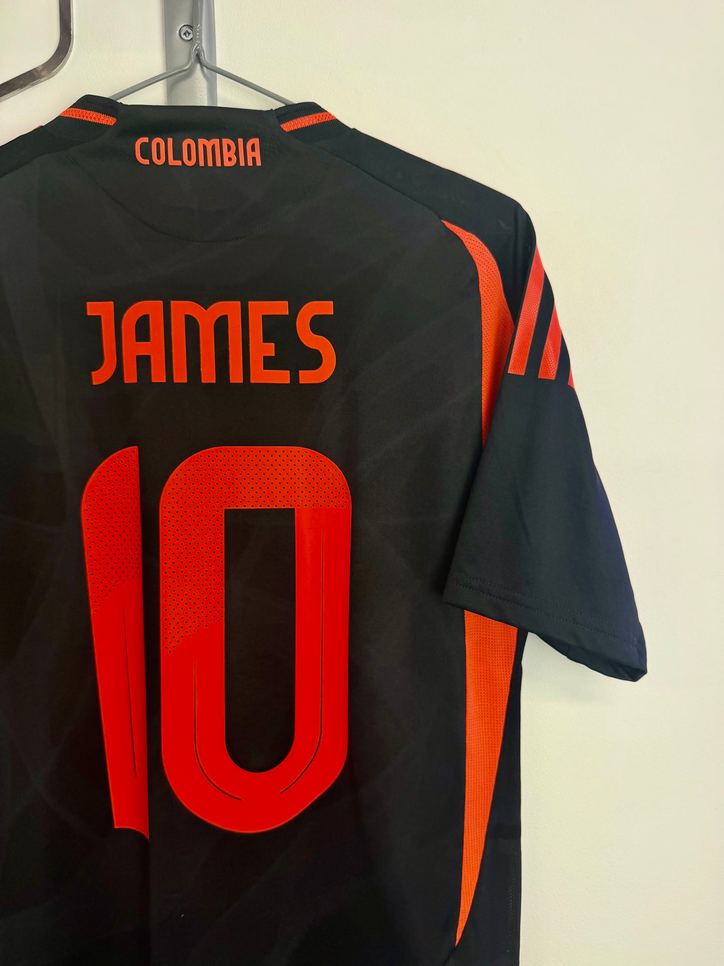 2023/2024- Colombie - James - Stock pro