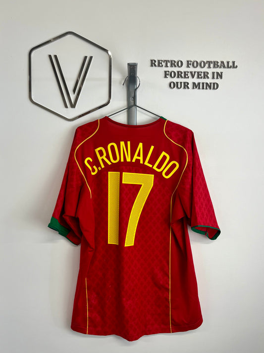 2004 - Portugal - Ronaldo