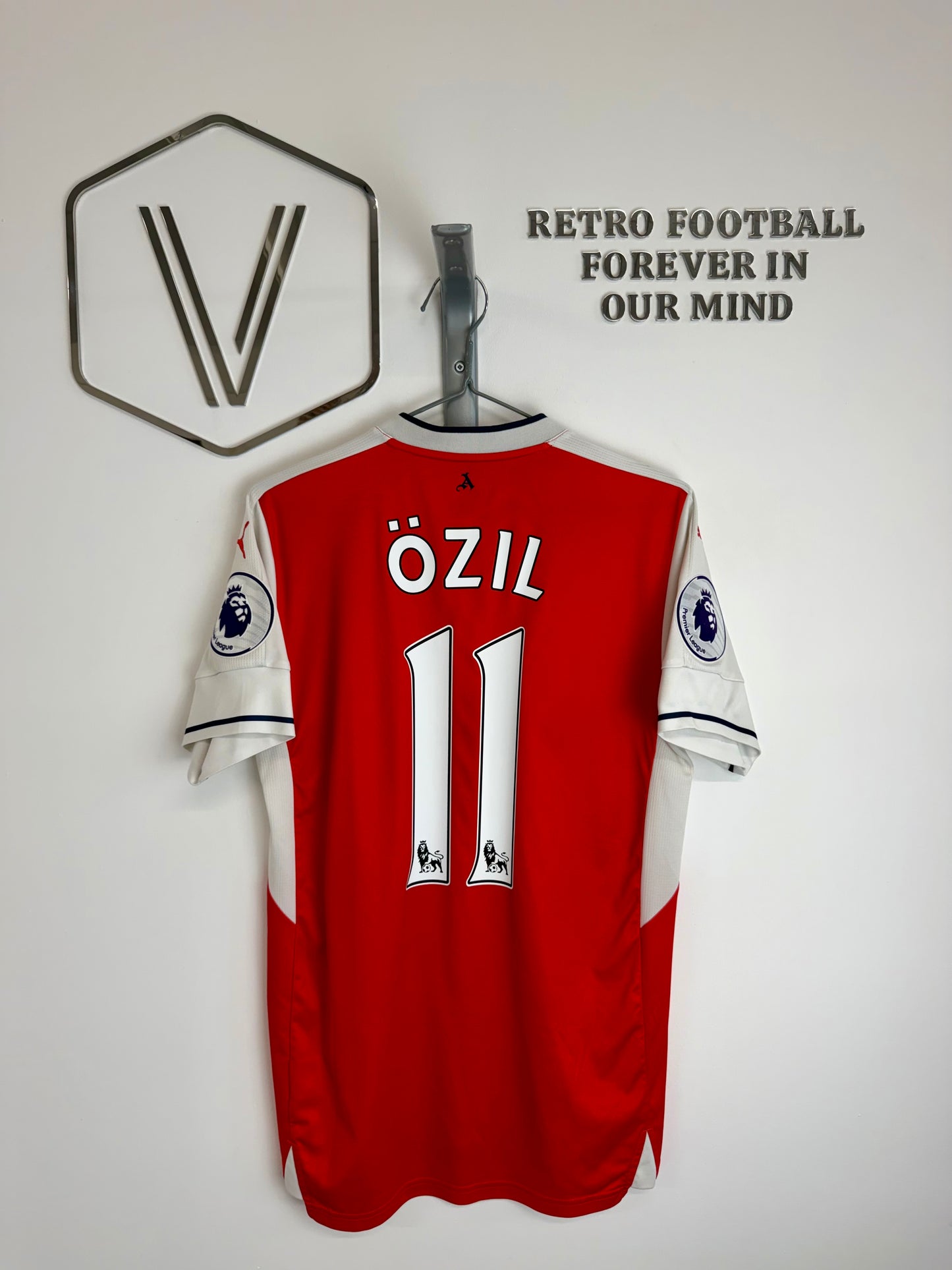 2016/2017 - Arsenal - Ozil