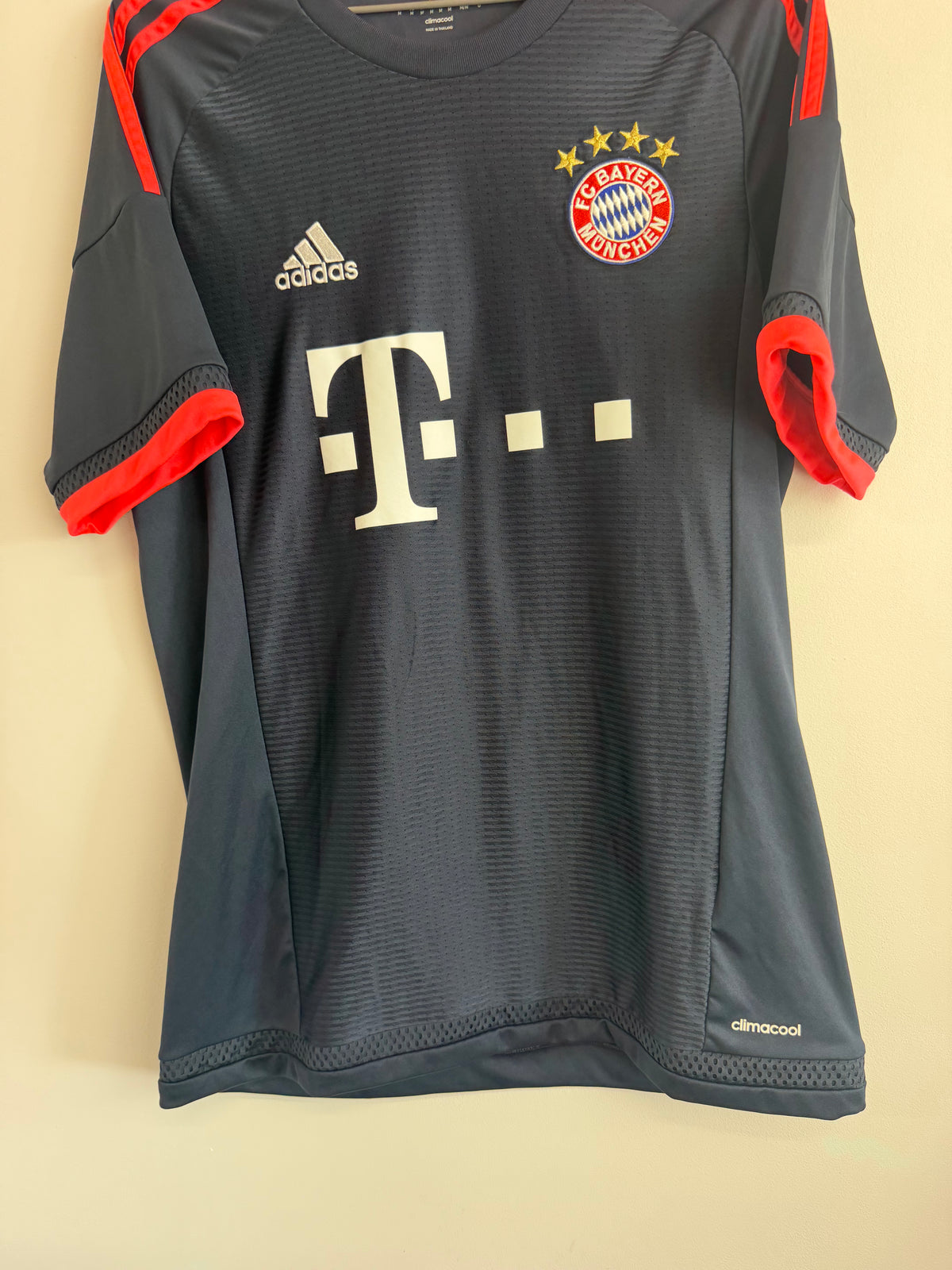 2015/2016 - Bayern Munich - Robben