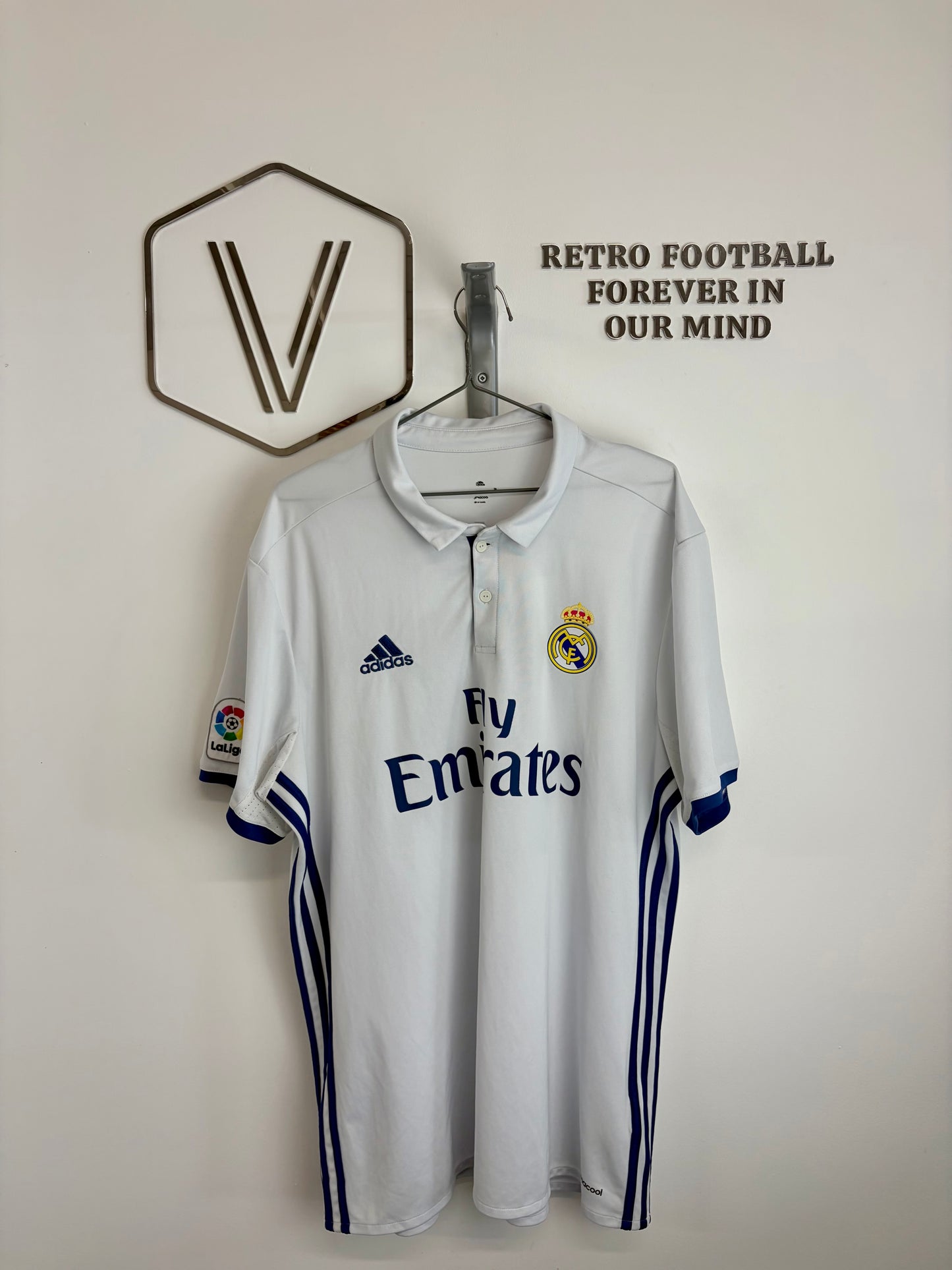 2016/2017 - Real Madrid - James