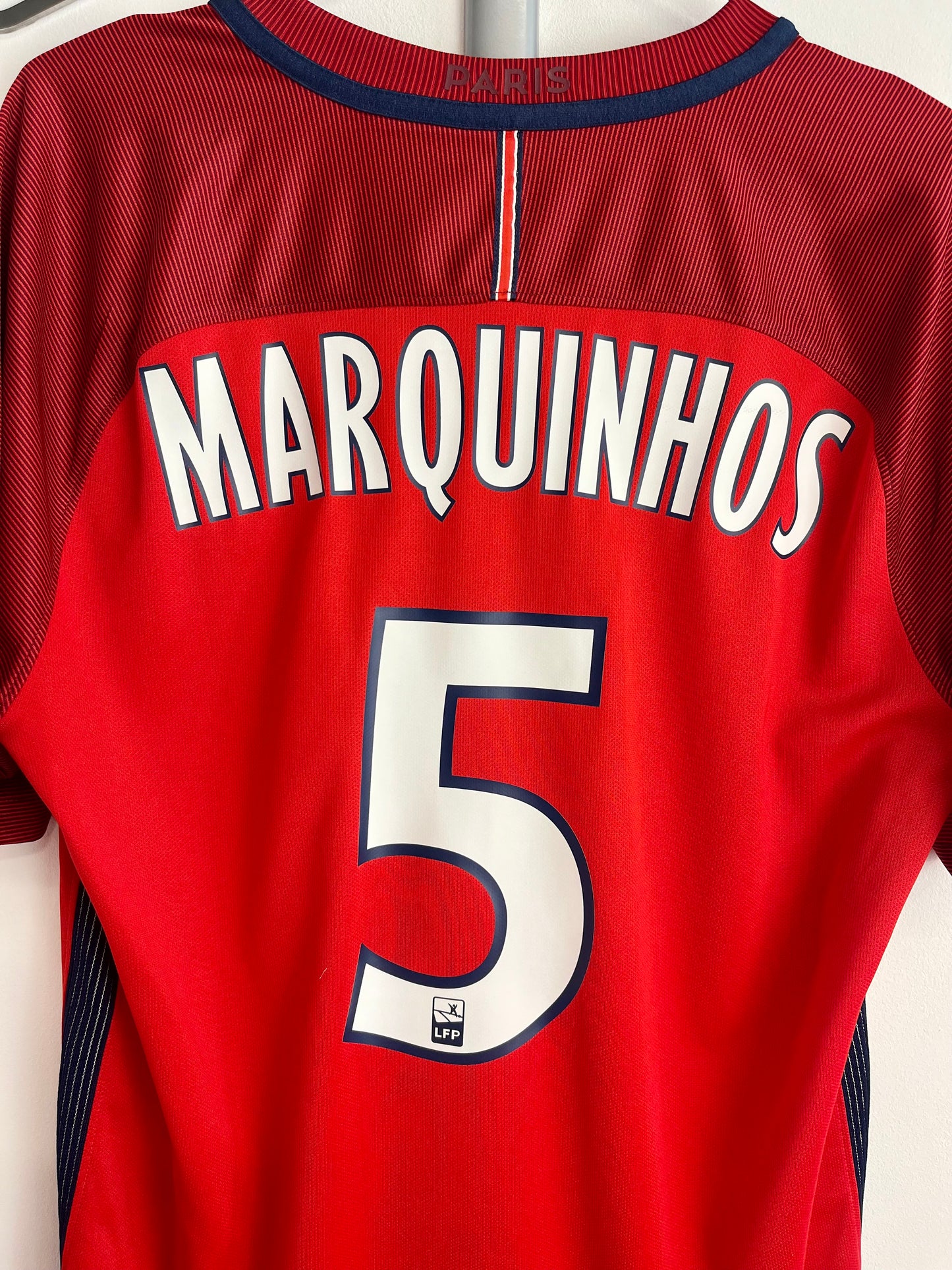 2016/2017 - PSG - Marquinhos
