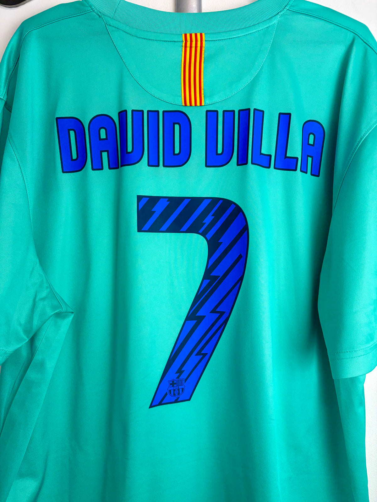 2010/2011 - FC Barcelone - David Villa - Fan version