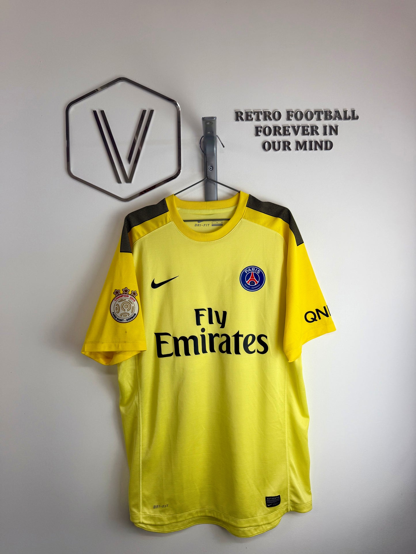 2013/2014 - PSG - Sirigu - Stock pro