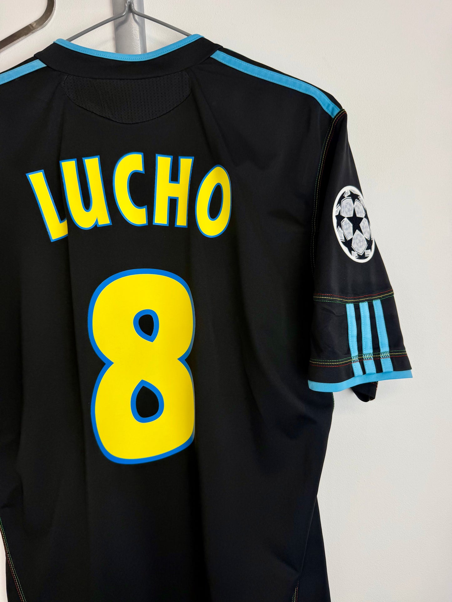 2010/2011 - OM - Lucho