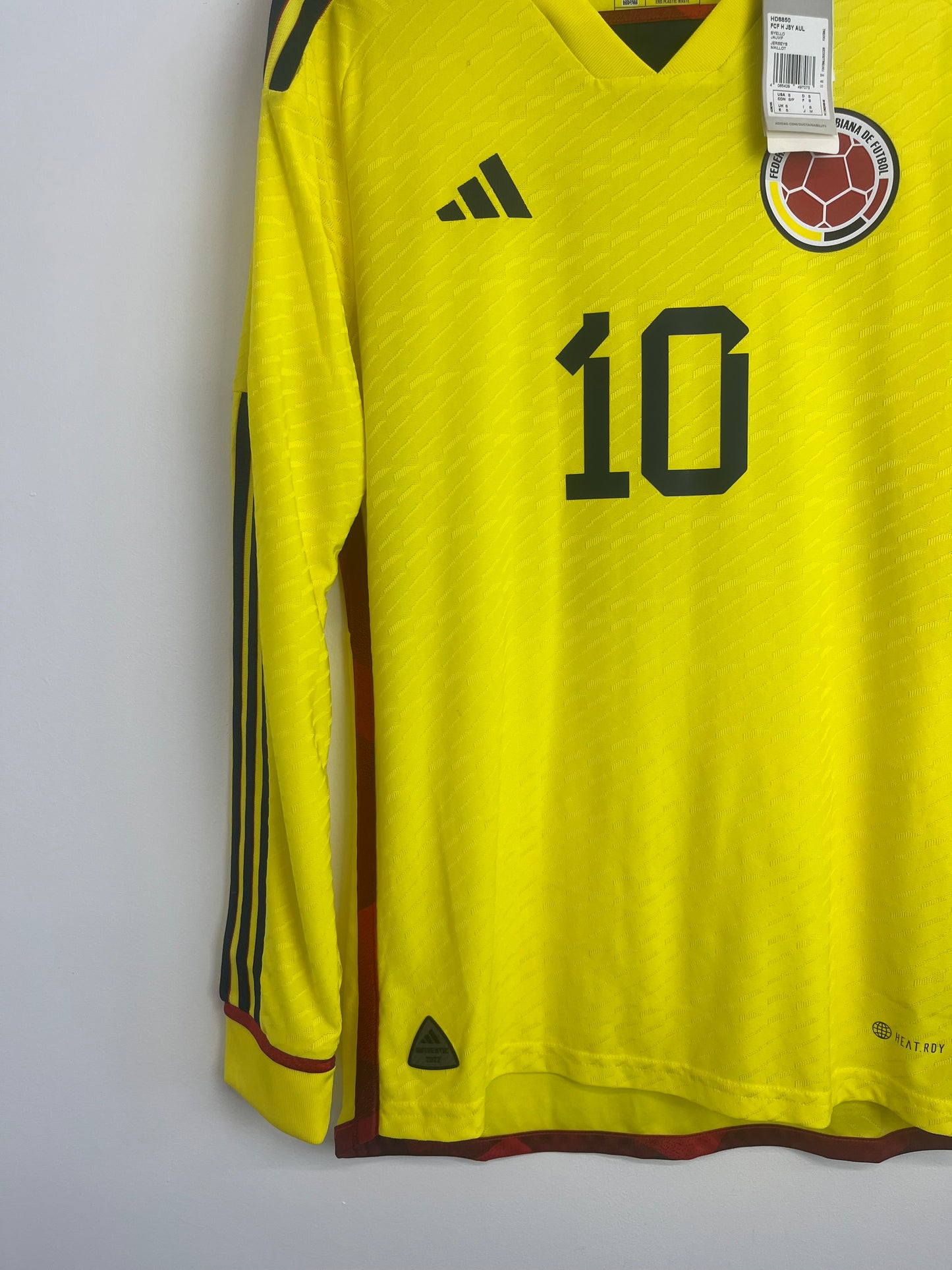 2022 - Colombia - James - (S) Pro stock