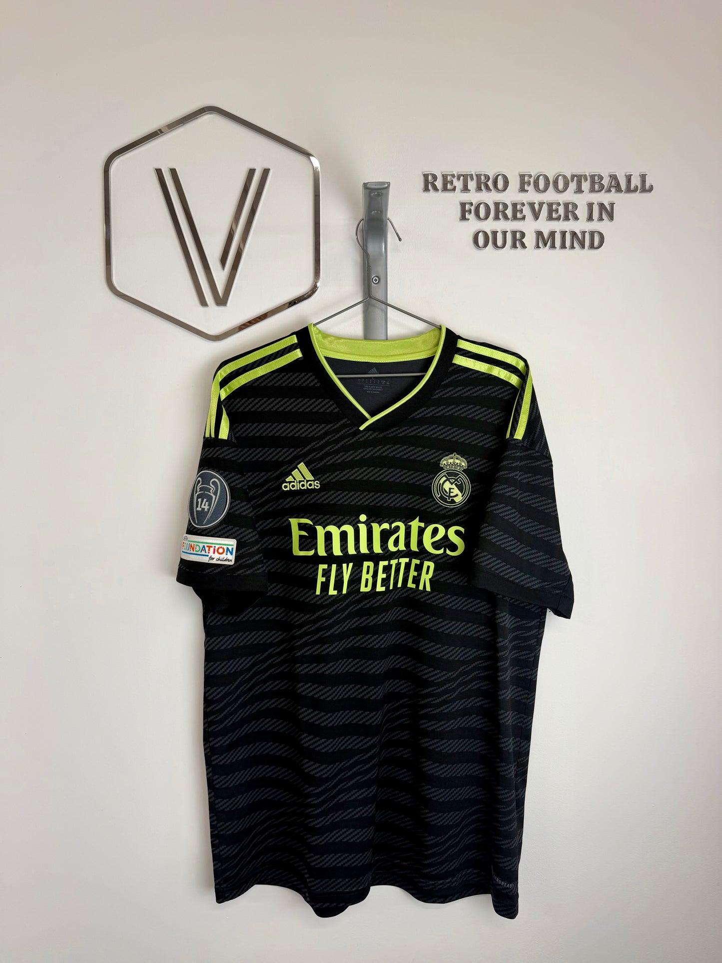 2023 - Real Madrid- Vinicius junior (L)