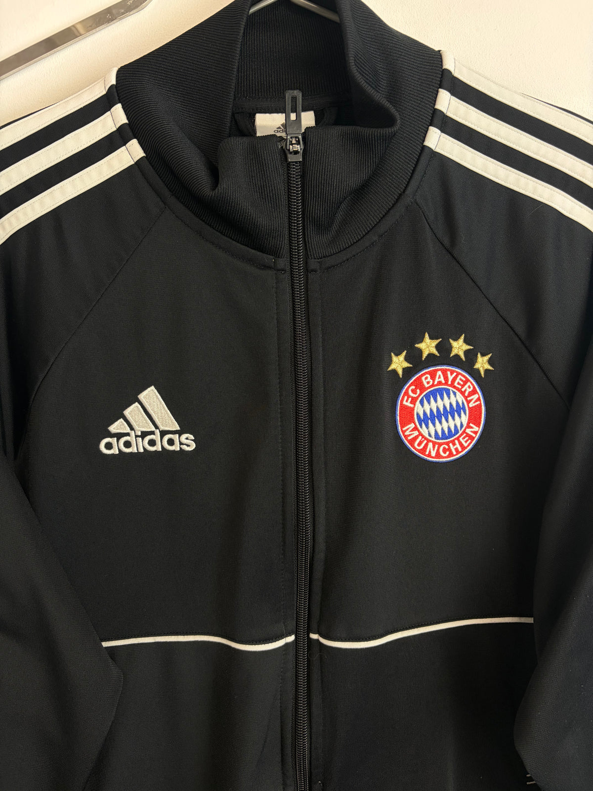 2017/2018 - Bayern Munich - Tracksuit