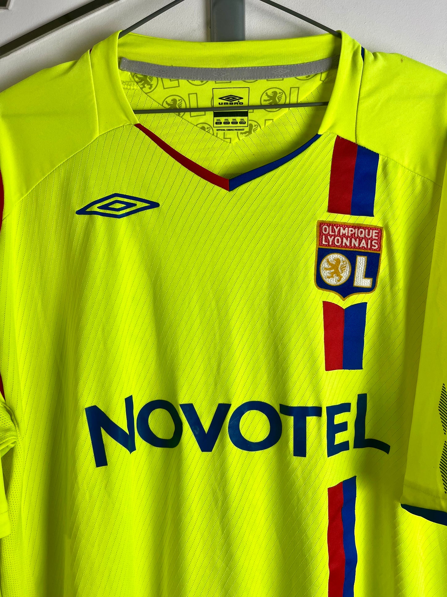 2008/2009 - OL - Benzema - Player version