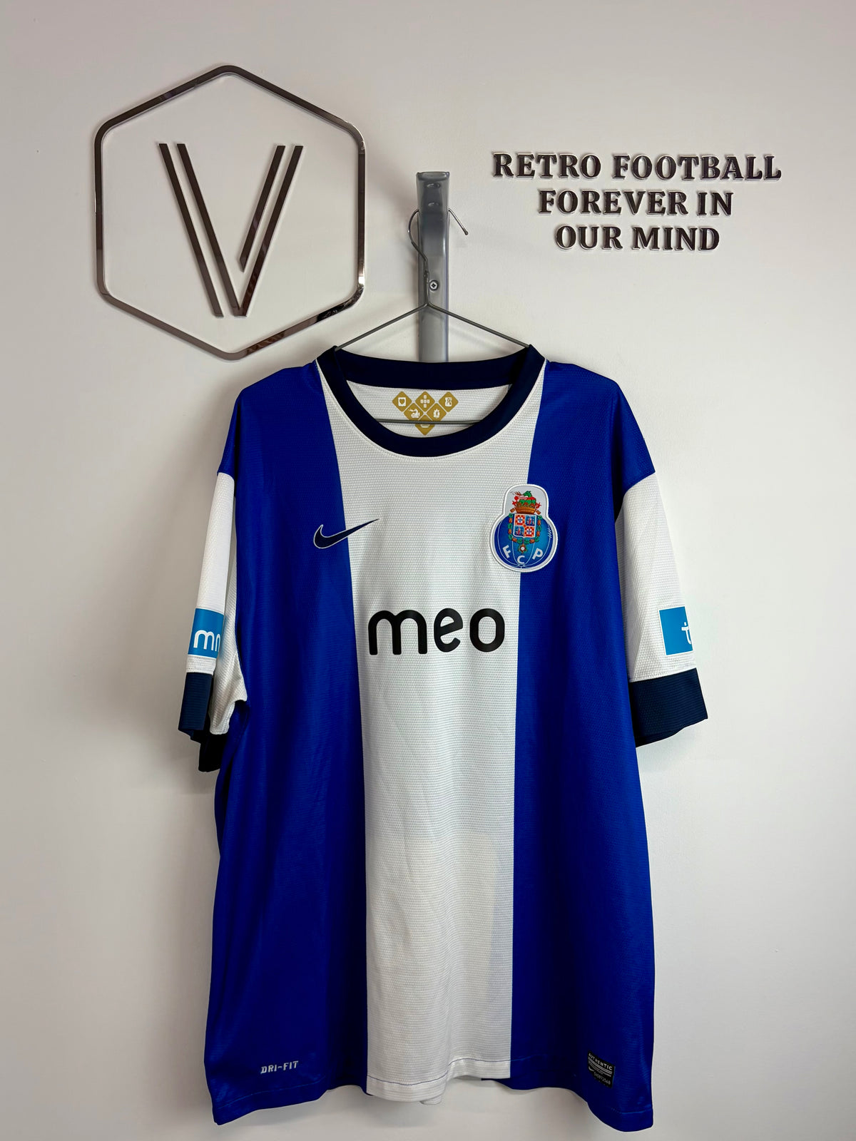 2012/2013 - FC Porto - James
