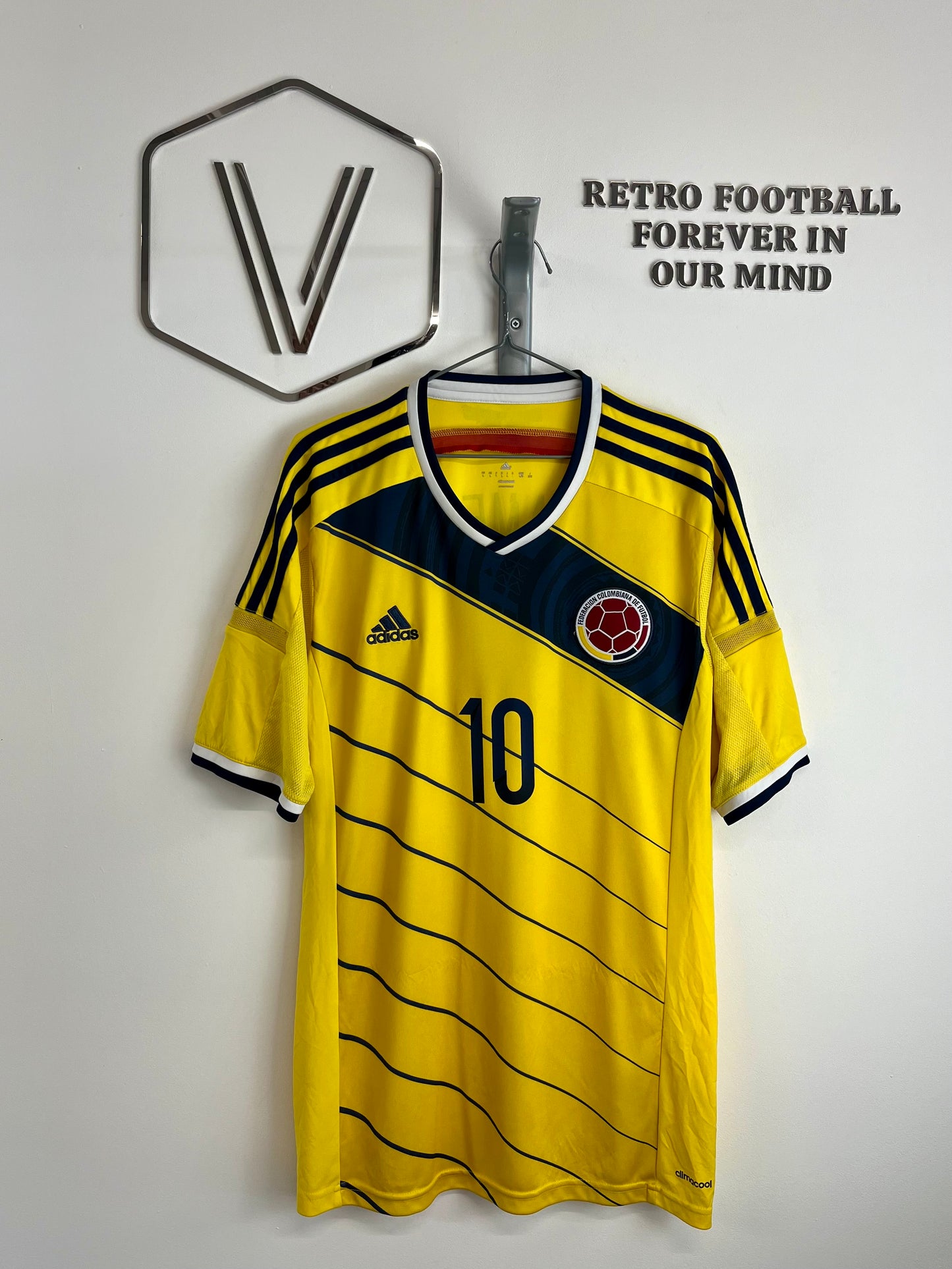 2014 - Colombie - James