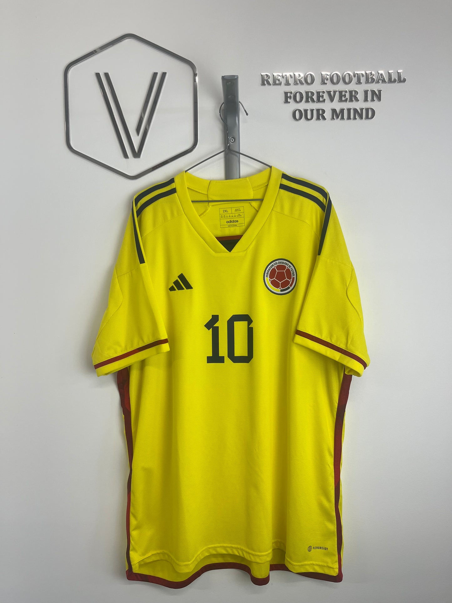 2022 - Colombia - James (2XL)