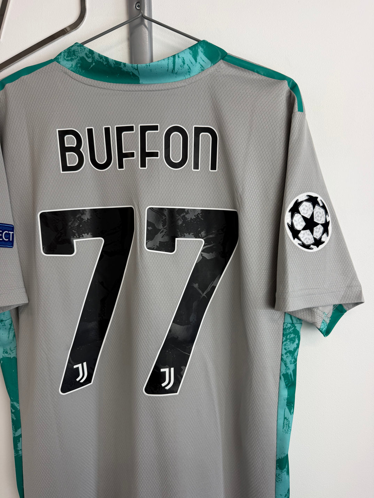 2019/2020 - Juventus - Buffon - Stock Pro