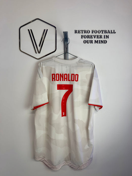 2019/2020 - Juventus - Ronaldo - Player Version