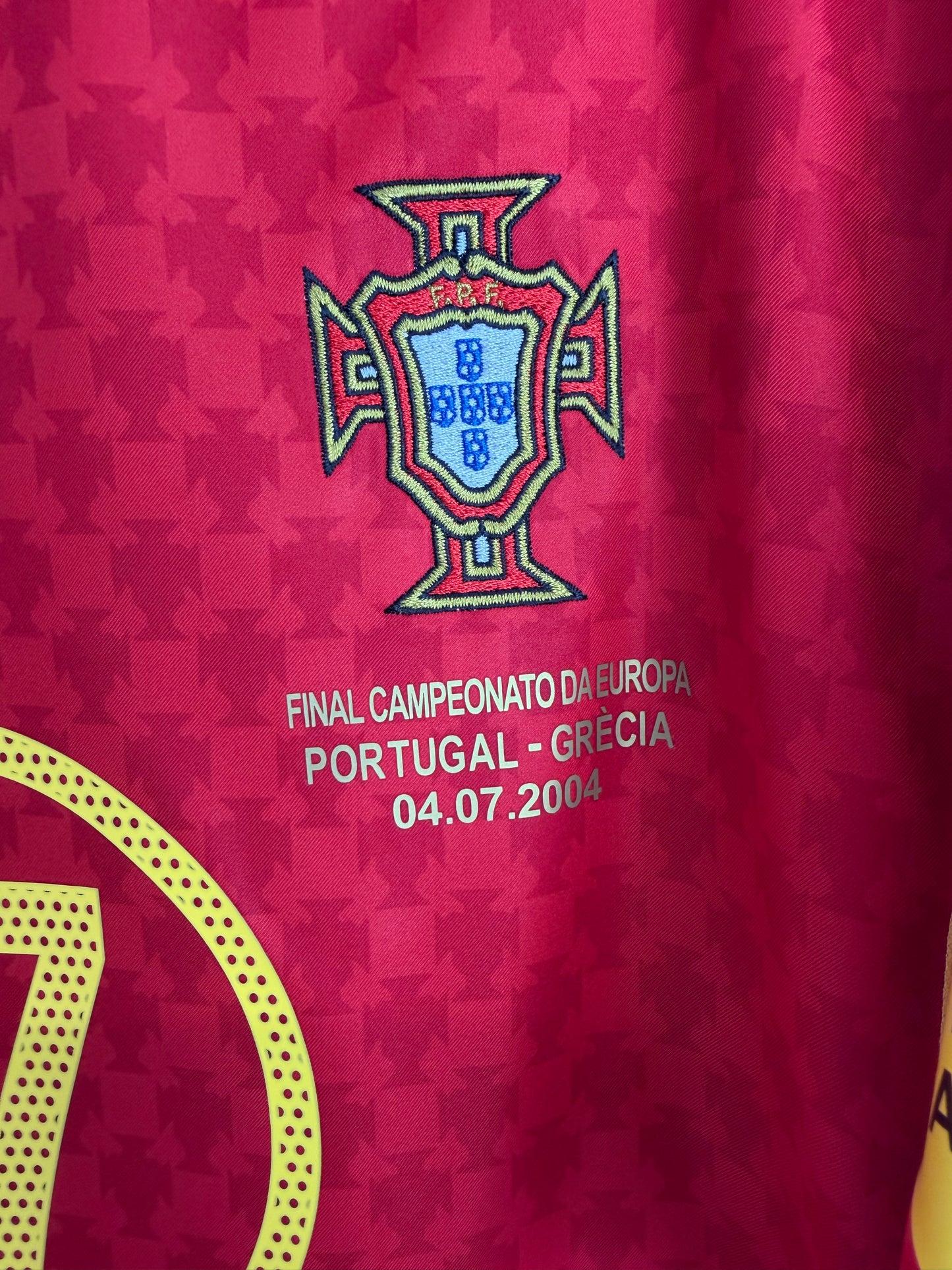 2004 - Portugal - Ronaldo - Final (XL)