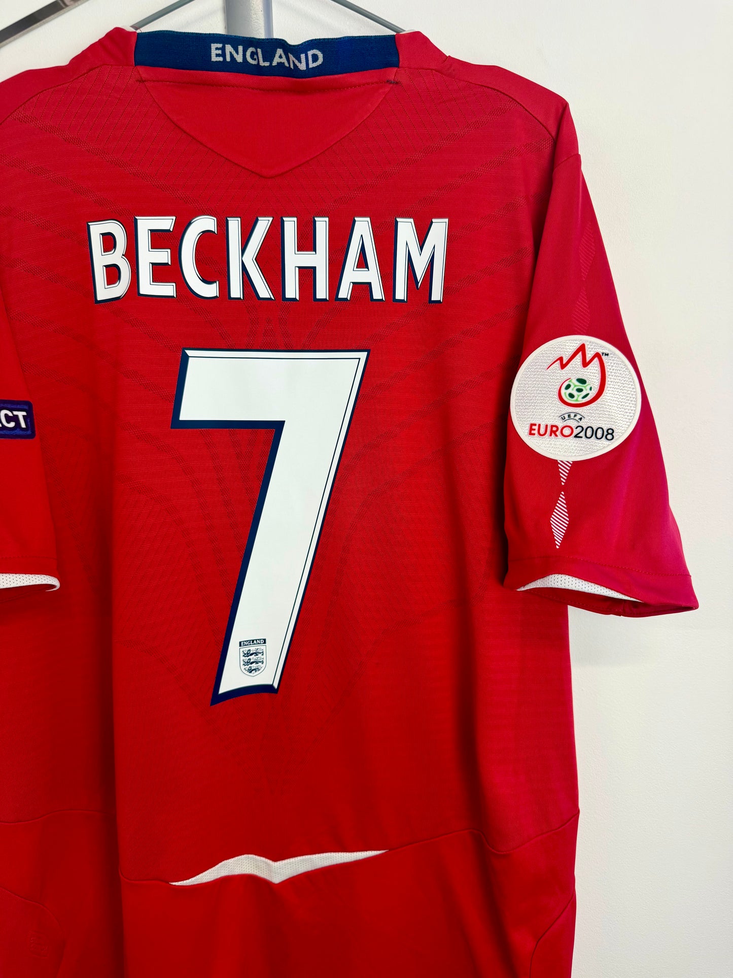 2008 - Angleterre - Beckham (L)