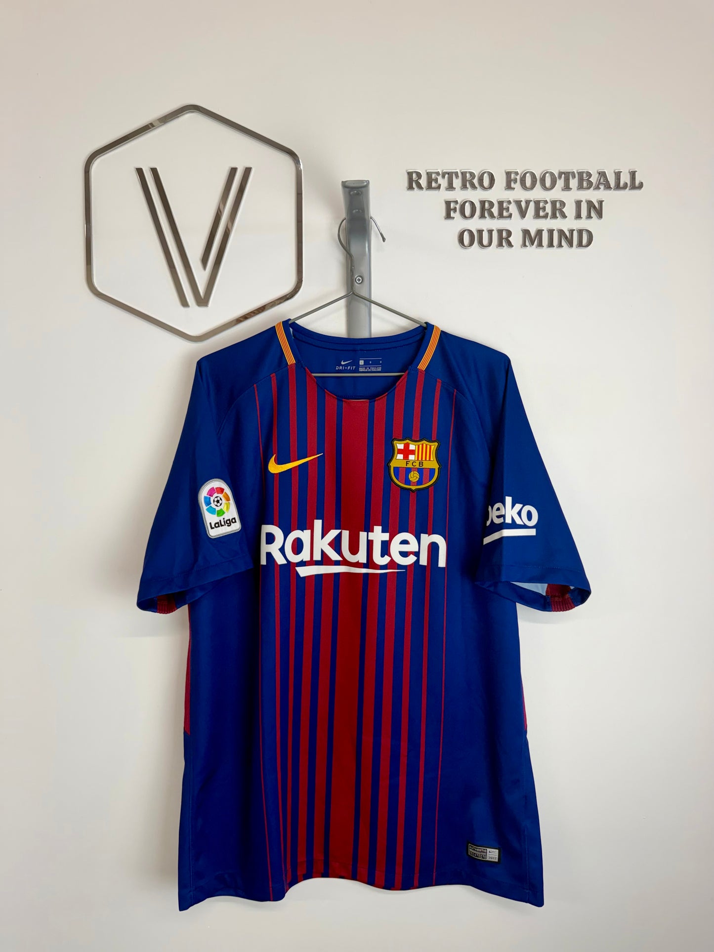 2017/2018 - FC Barcelone - Iniesta Infinity