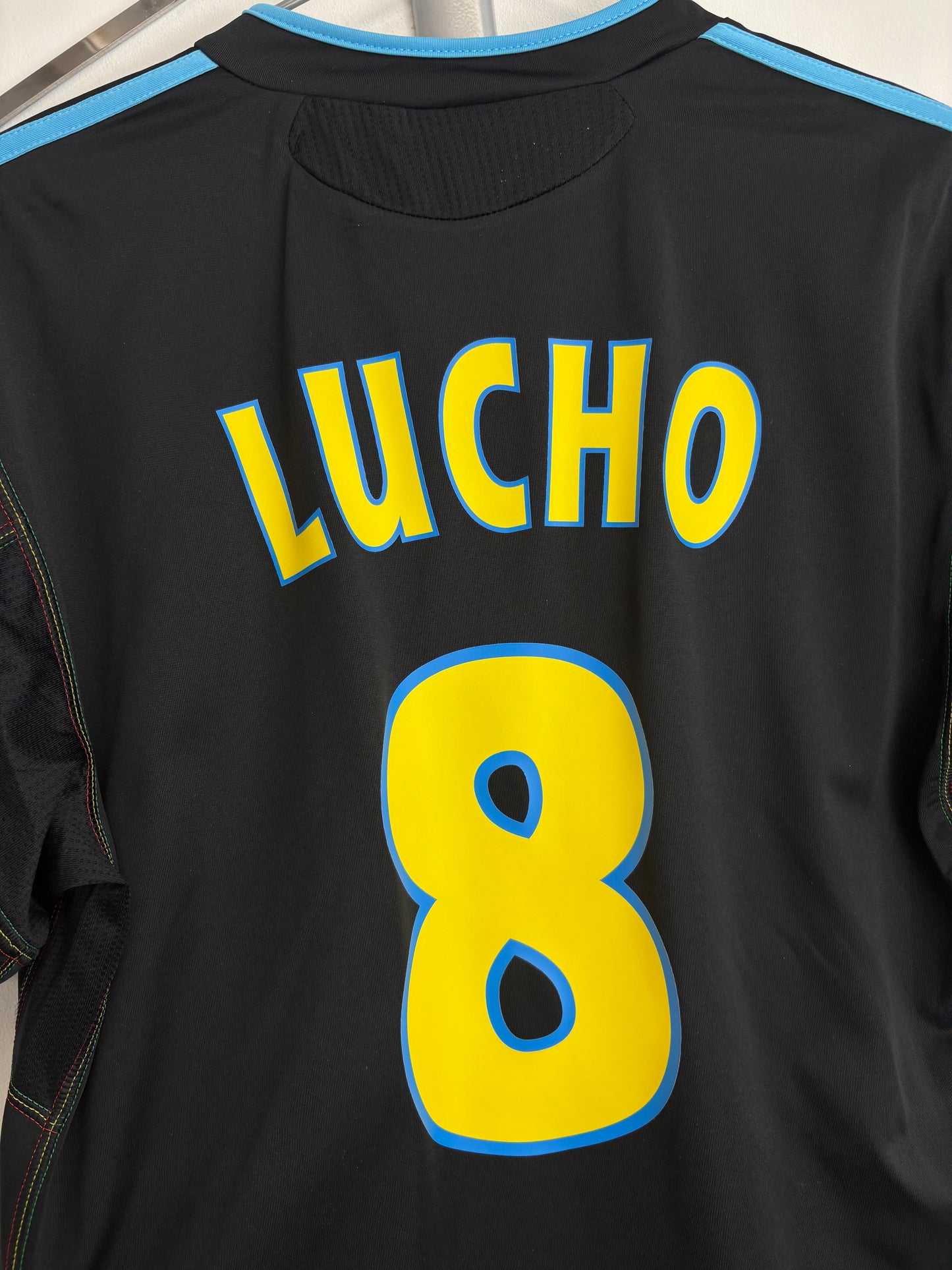 2010/2011 - OM - Lucho