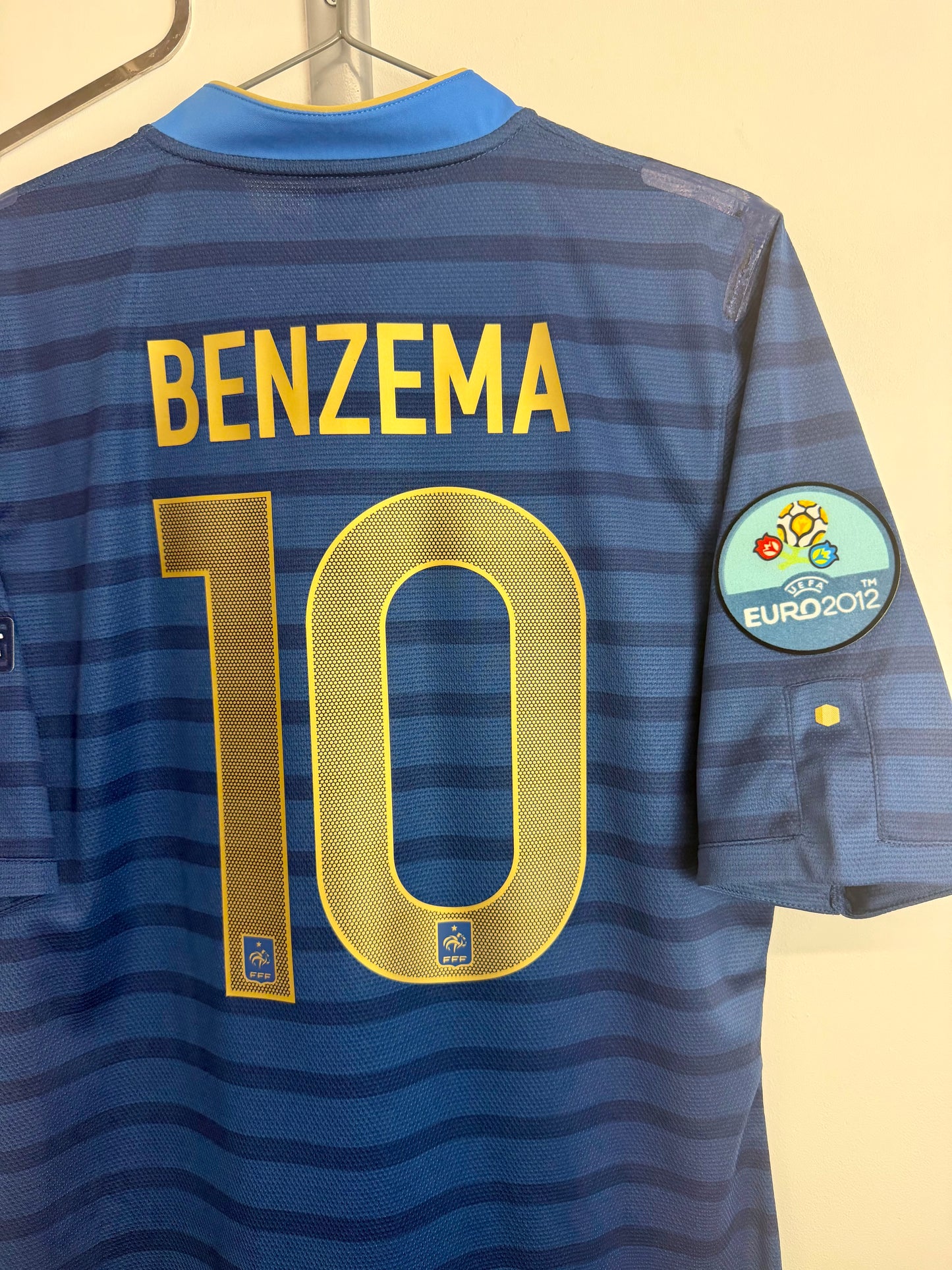 2012 - France - Benzema - stock pro (L)