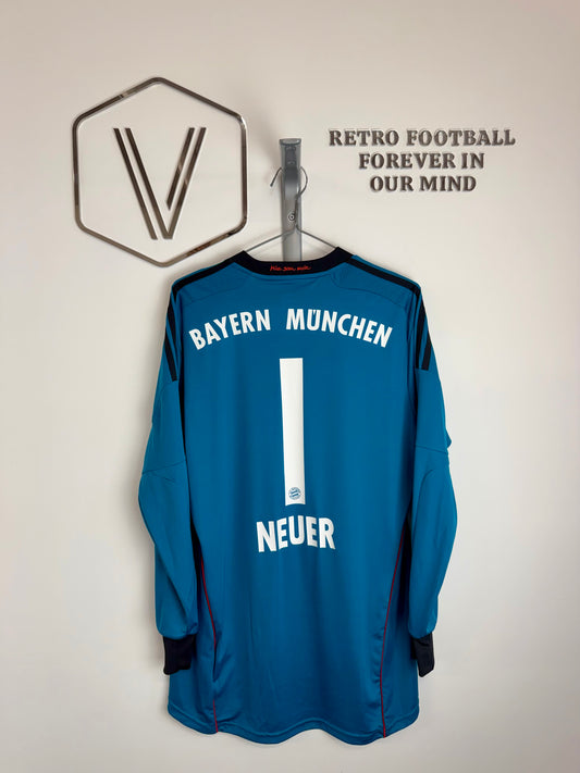 2013/2014 - Bayern Munich - Neuer (M)