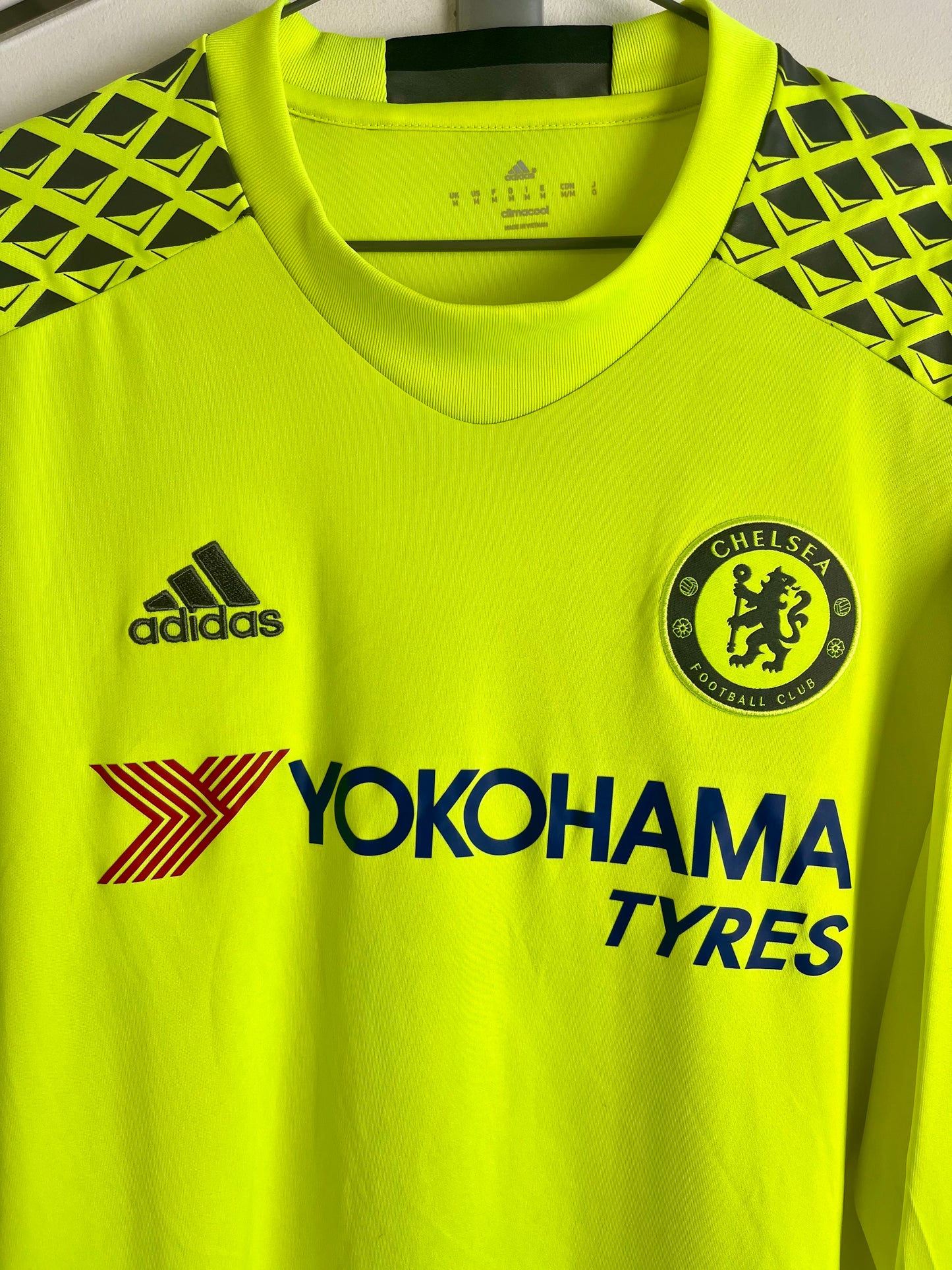 2016/2017 - Chelsea - Courtois