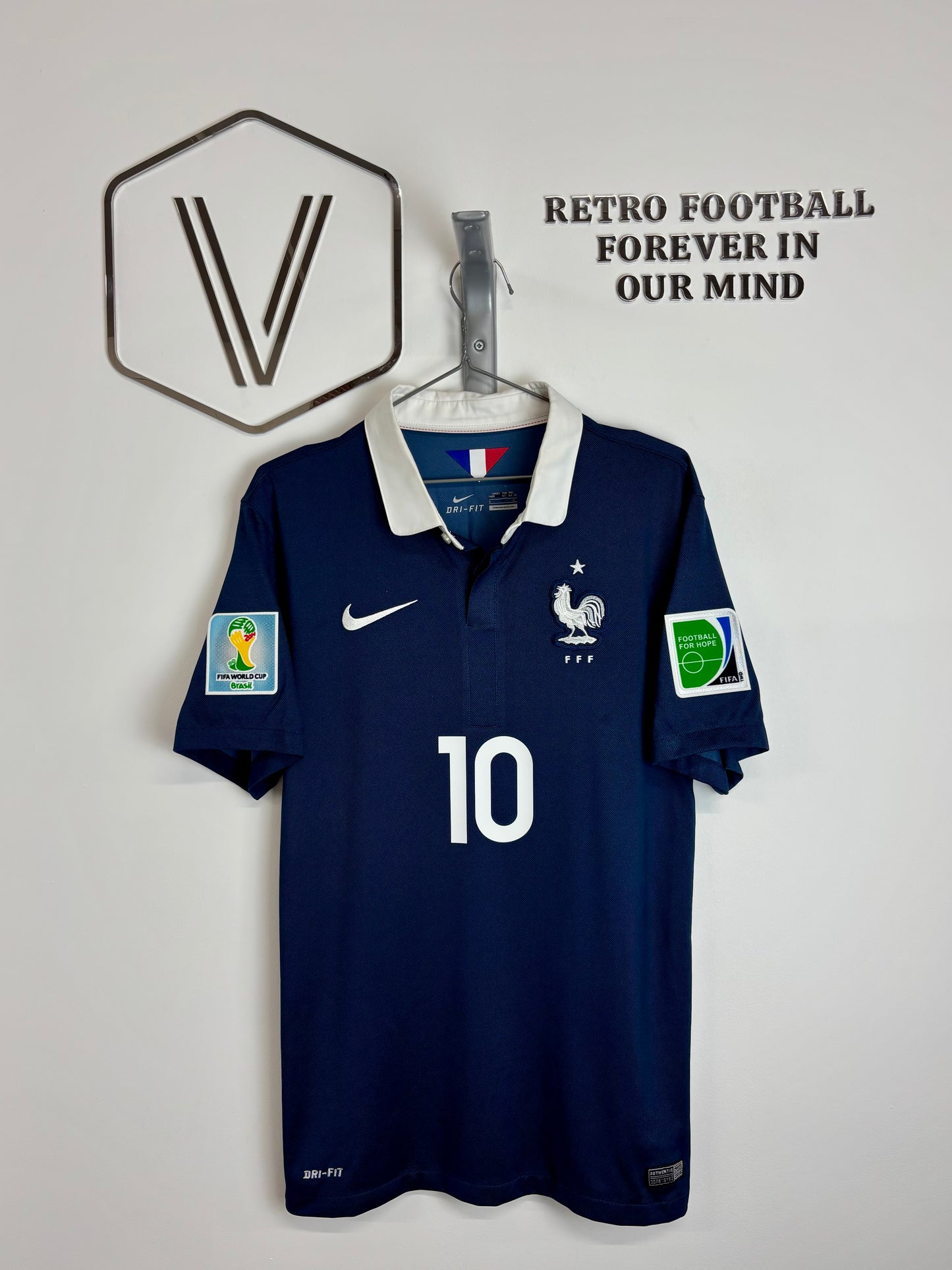 2014 - France - Benzema