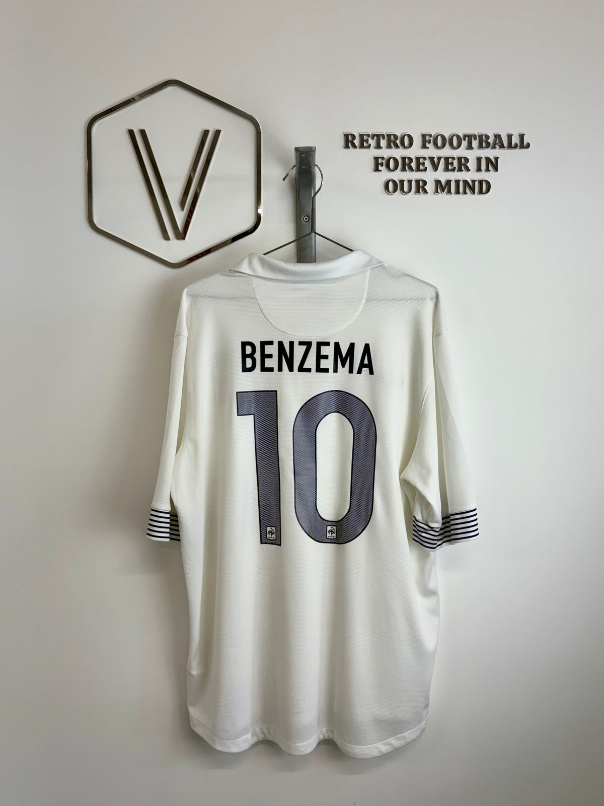 2012 - France - Benzema - Away