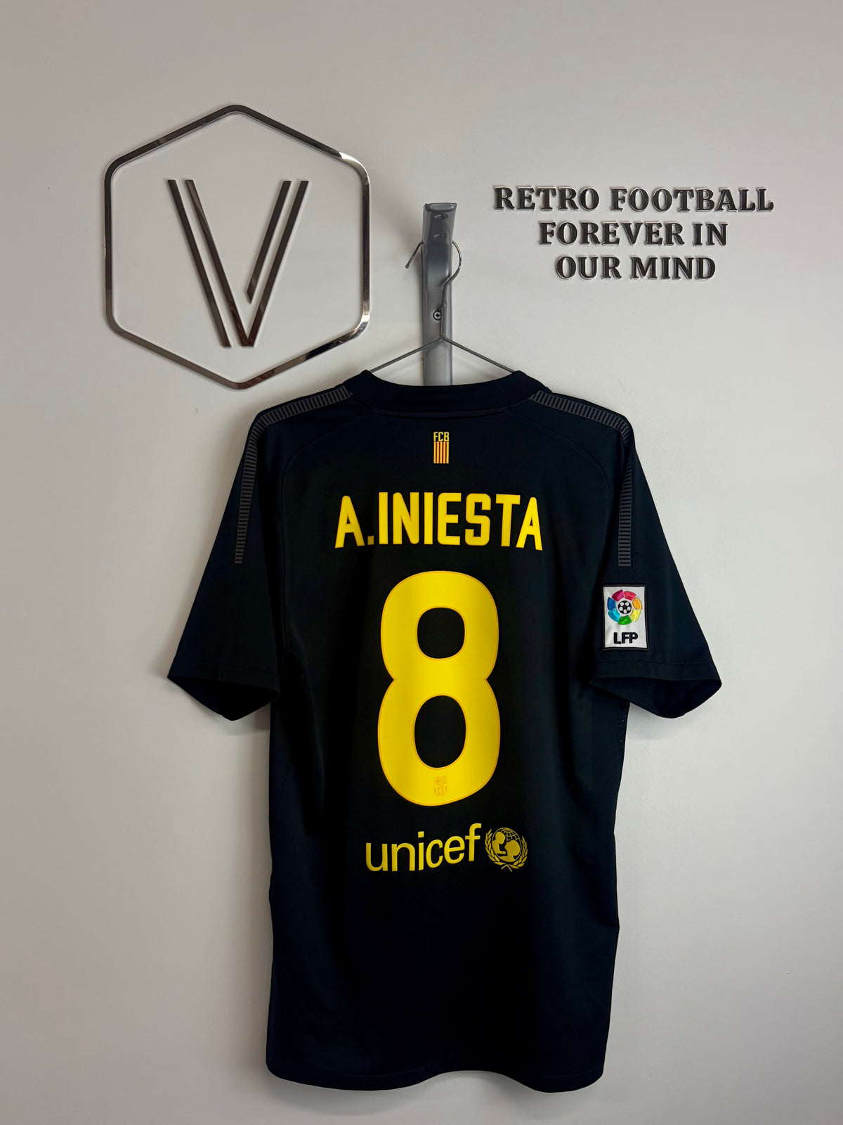 2011/2012 - FC Barcelone - Iniesta - player version