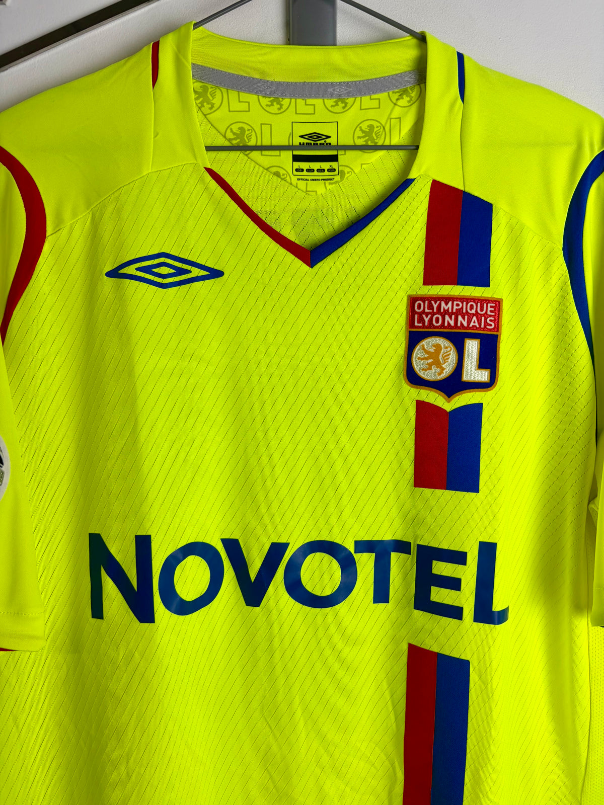 2008/2009 - OL - Benzema - Player version