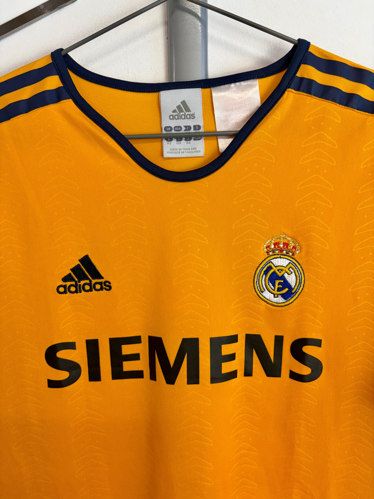 2005/2006 - Real Madrid - Casillas - Full kit