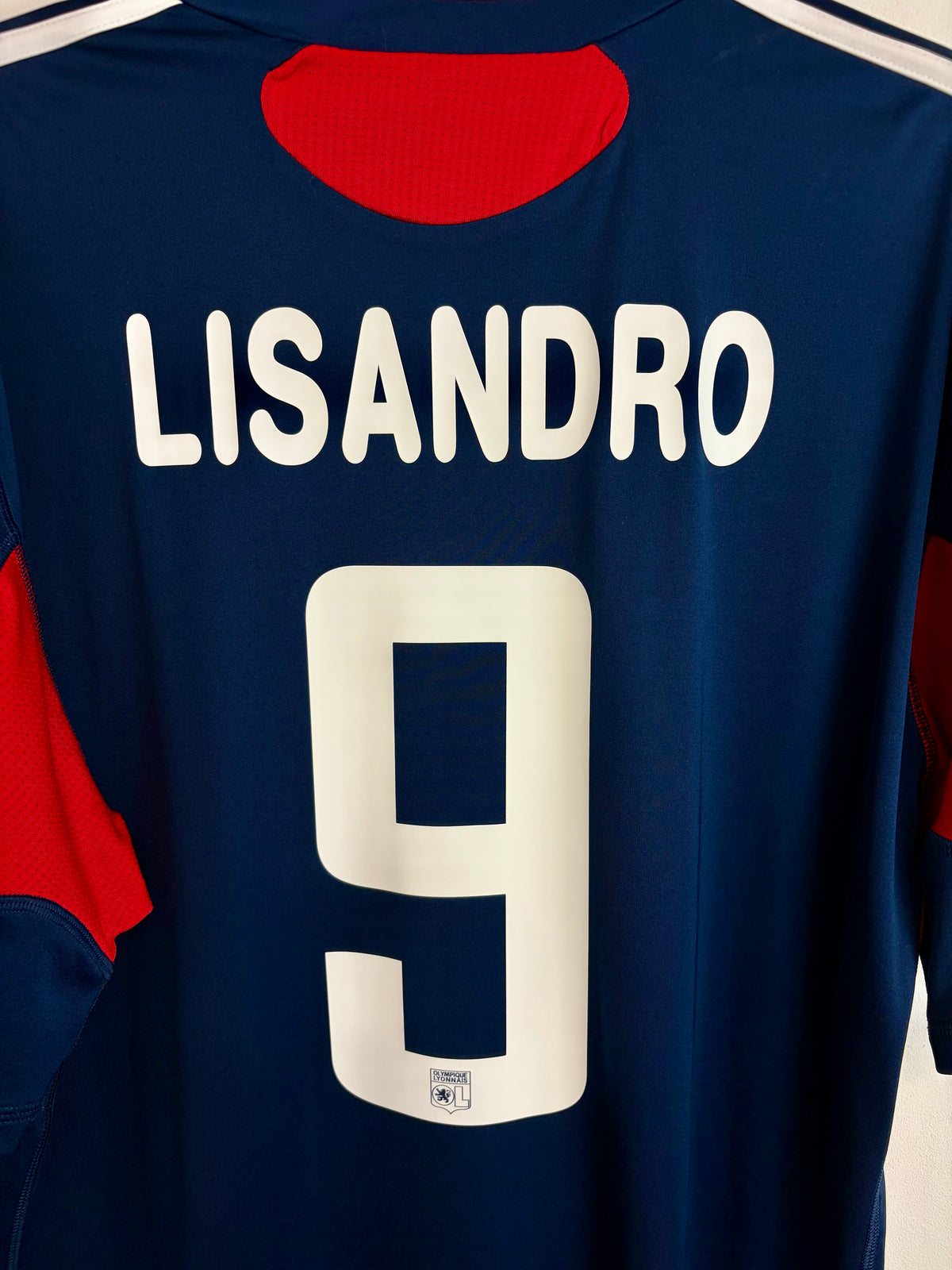2010/2011 - OL - Lisandro