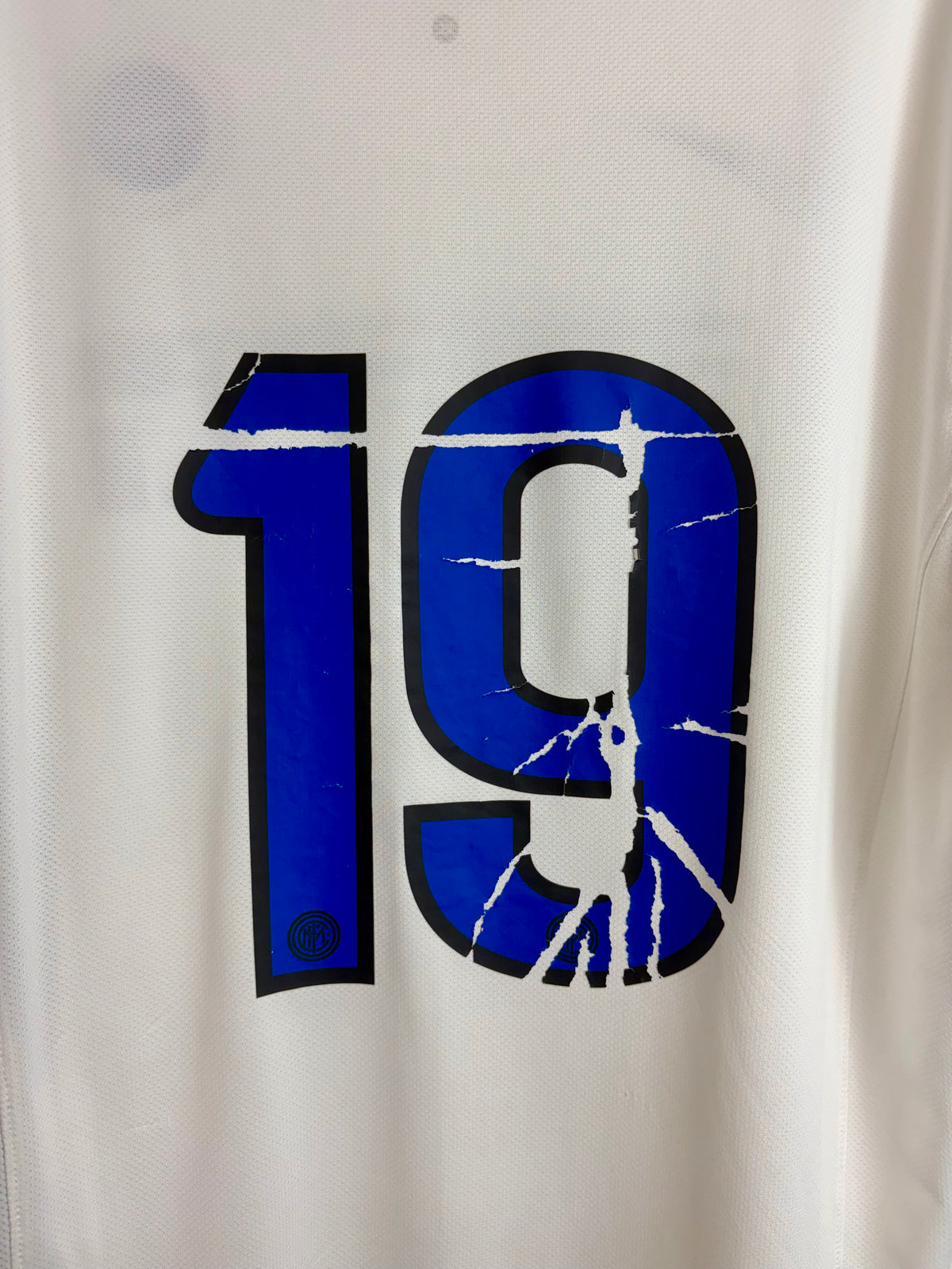 2010/2011 - inter - 19